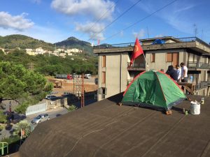 20703_fonderie-pisano-malore-per-la-pasionaria-al-fianco-degli-operai