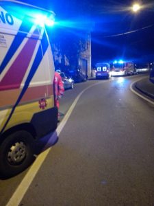 incidente via Benedetto Croce ambulanza