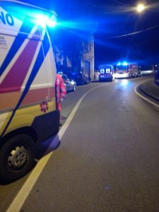 incidente via Benedetto Croce ambulanza