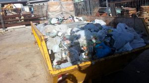 foto rifiuti montecorvino3-2